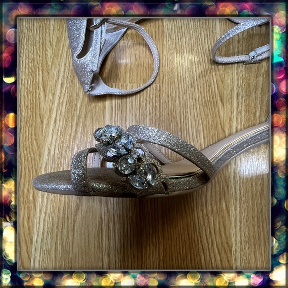{BADGLEY MISCHKA} JEWEL Giona Sandal - Picture 10 of 11
